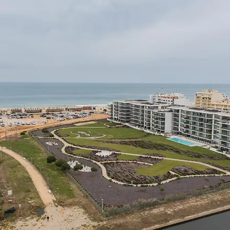 Bayline Xxvi * Armação de Pêra