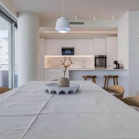 Bayline Xxvi Armação de Pêra