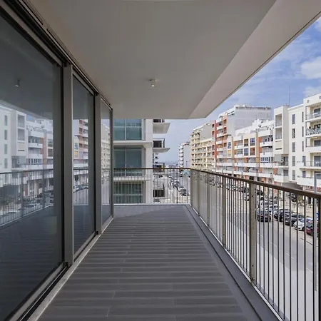 Bayline Xxvi Apartman *
